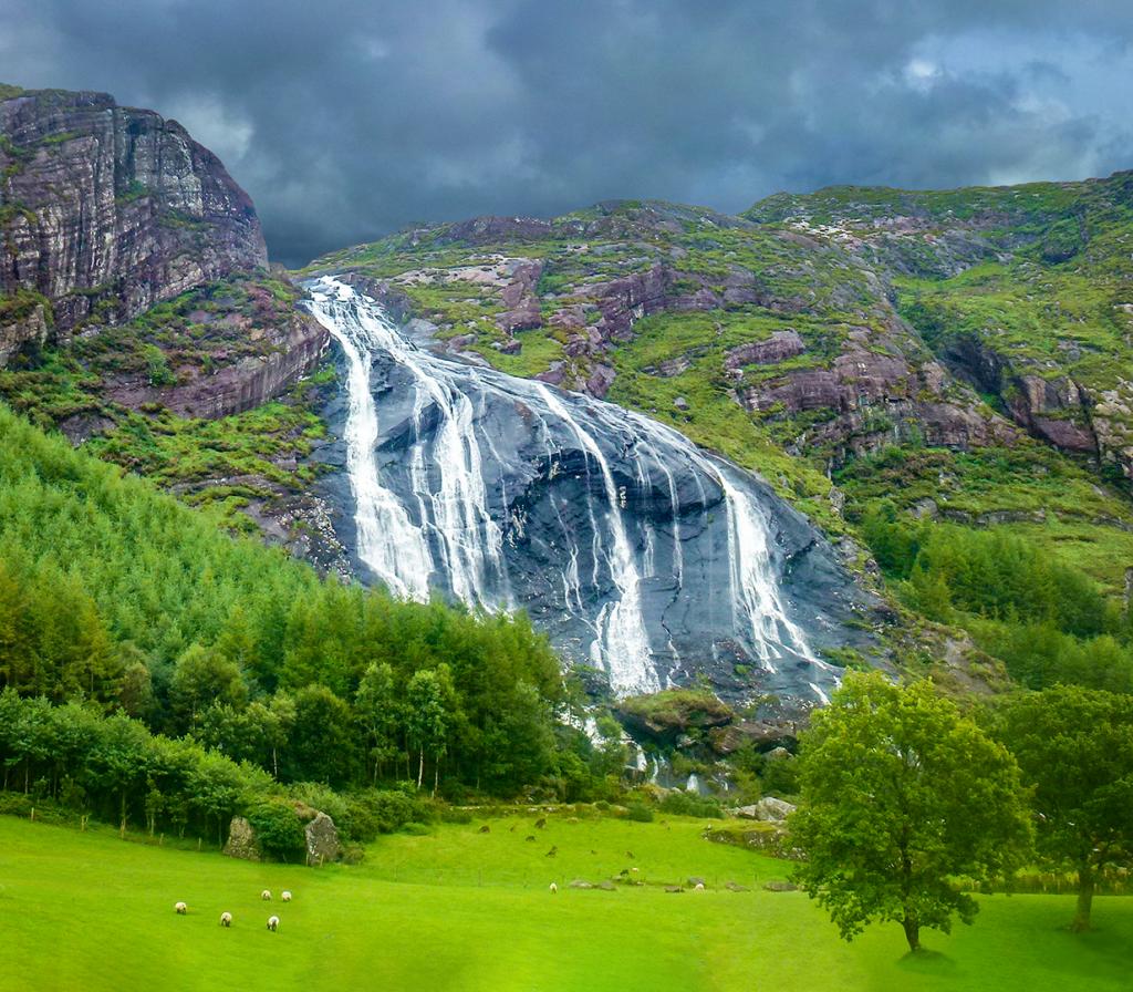 Waterfall at Gleninchquin by Glenda Urquhart